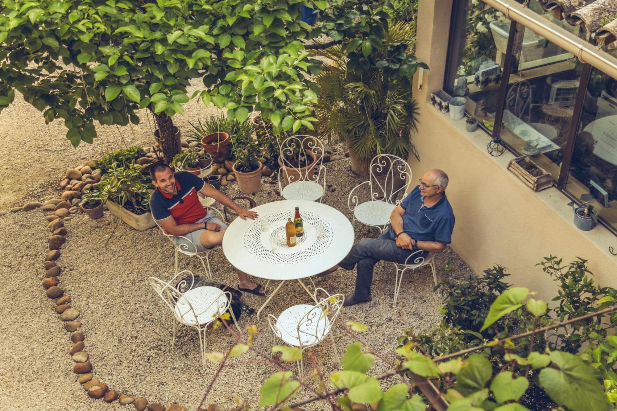 Chambres D'Hotes L'Oreliane En Provence Only Adult Châteauneuf-de-Gadagne Εξωτερικό φωτογραφία