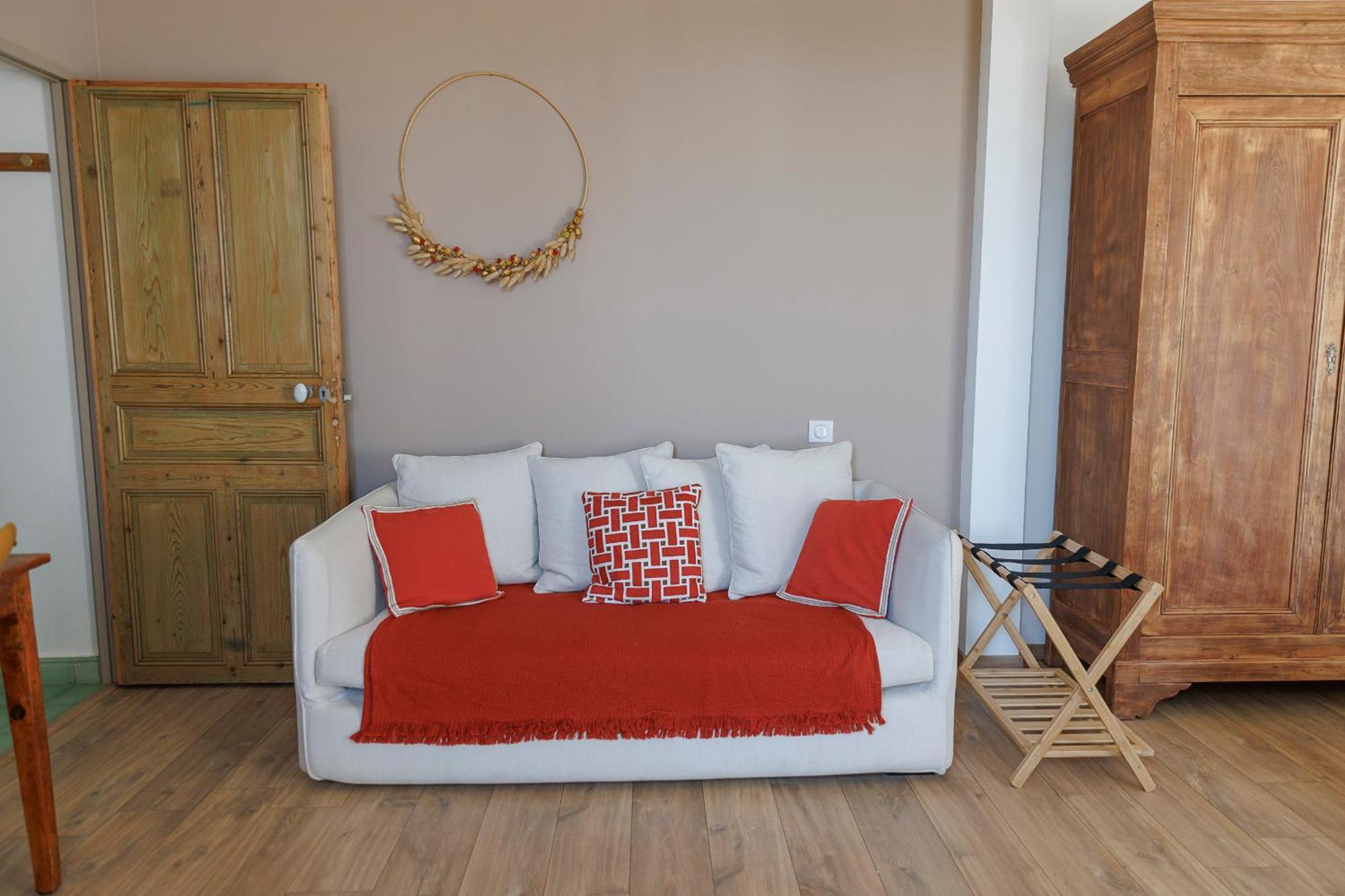Chambres D'Hotes L'Oreliane En Provence Only Adult Châteauneuf-de-Gadagne Εξωτερικό φωτογραφία