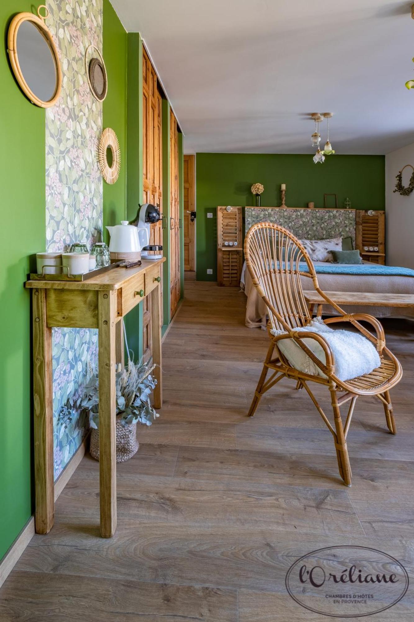 Chambres D'Hotes L'Oreliane En Provence Only Adult Châteauneuf-de-Gadagne Εξωτερικό φωτογραφία
