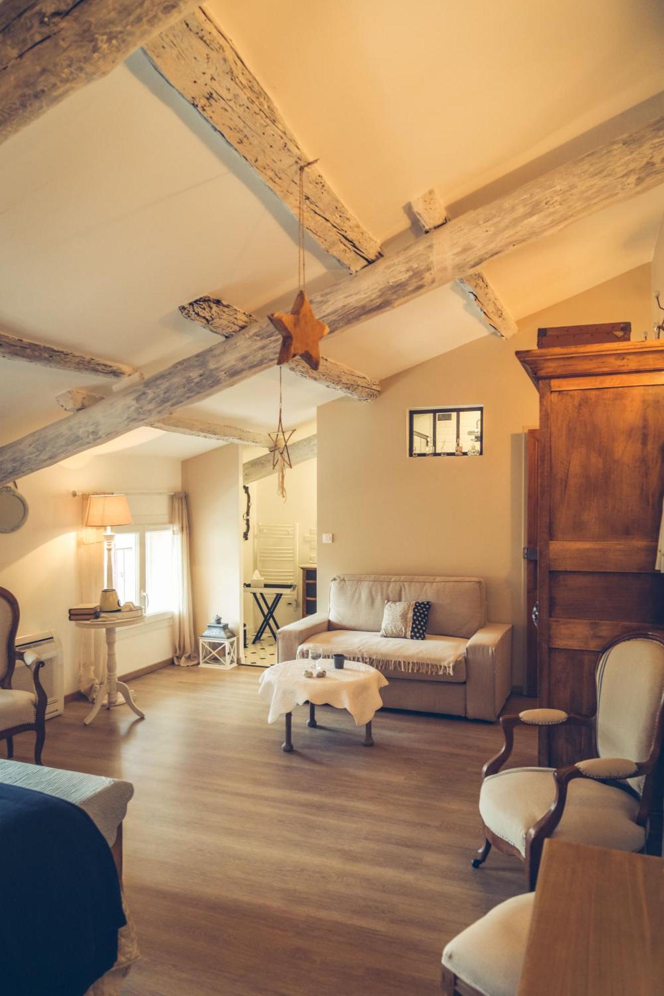 Chambres D'Hotes L'Oreliane En Provence Only Adult Châteauneuf-de-Gadagne Εξωτερικό φωτογραφία